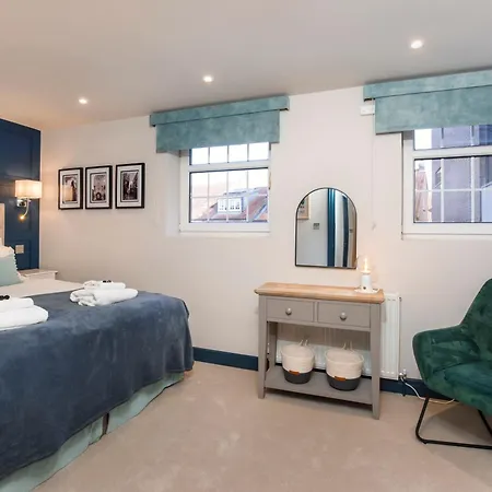 Апартаменты Spen Lane Apartments, Centre